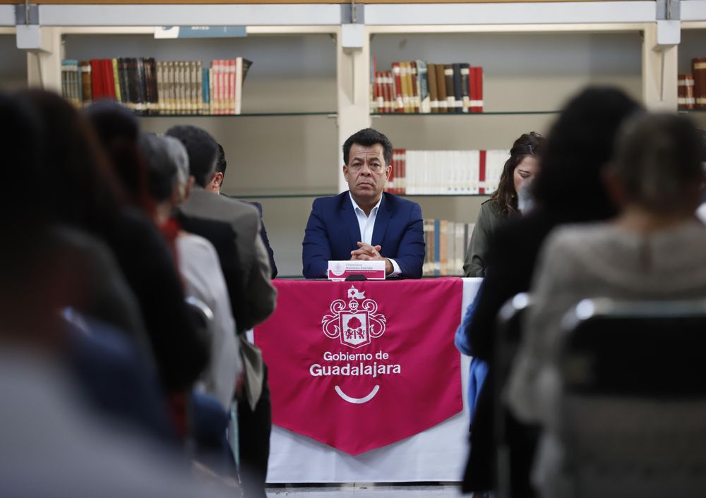 Participa Francisco Ramírez en homenaje póstumo a Ramón García Ruiz