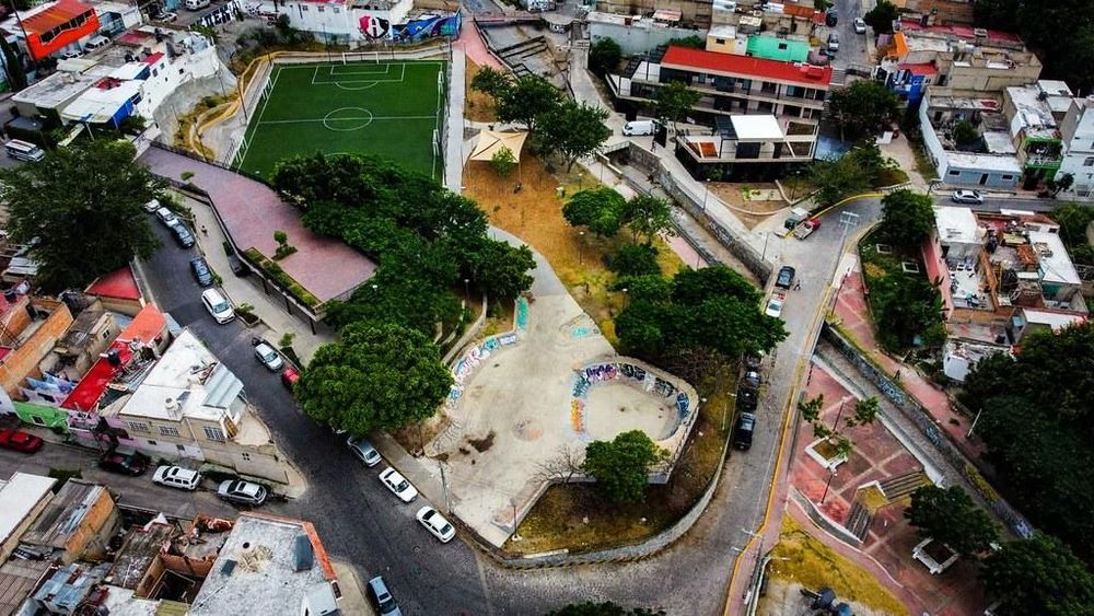 Inaugura Guadalajara segunda etapa de la Colmena Balcones del Cuatro