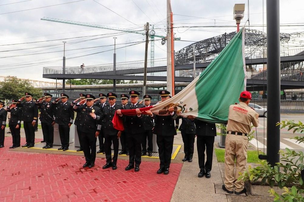 Conmemora Guadalajara Día Nacional del Bombero