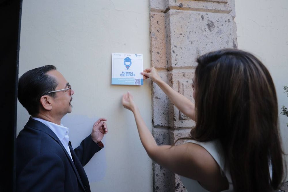 Presenta Verónica Delgadillo el programa “Puertas Abiertas” para cuidar a policías  tapatíos  