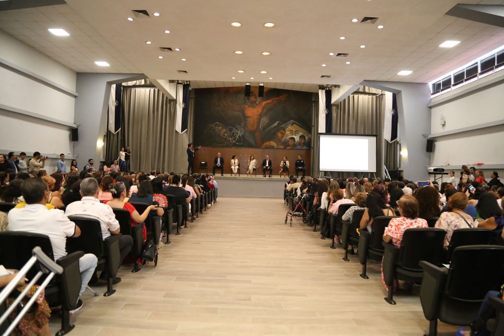 Va Gobierno de Guadalajara por escuelas limpias, techadas, equipadas y seguras   