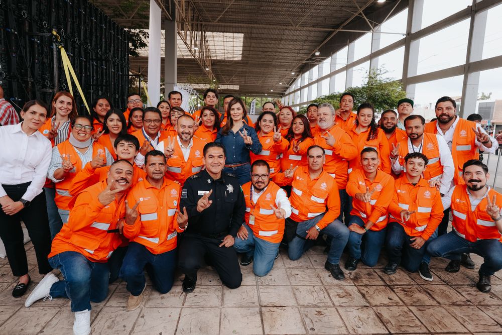 Presenta Vero Delgadillo Escuadrón de la Limpieza de la Comunidad Tetlán  