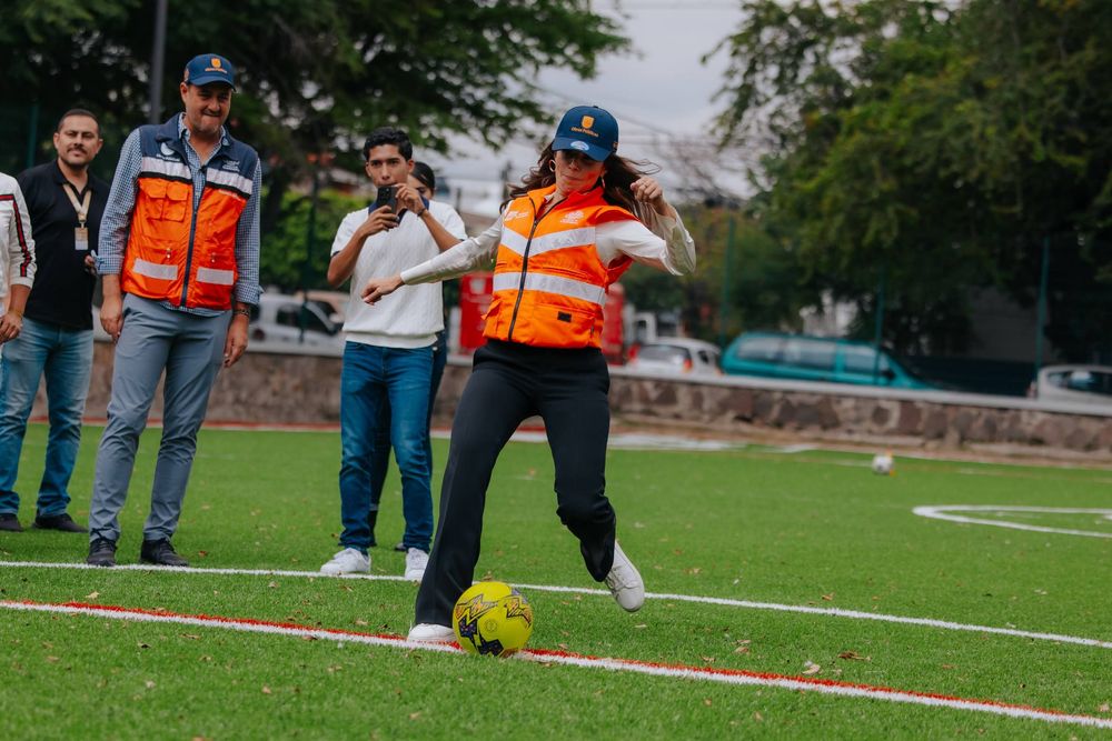 Entrega Vero Delgadillo renovación de unidades deportivas por 9.4 millones de pesos
