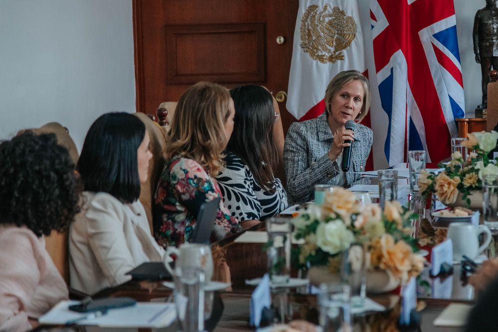 Reconoce Reino Unido a Vero Delgadillo y a Guadalajara por contar con la primera Zona de Bajas Emisiones de México
