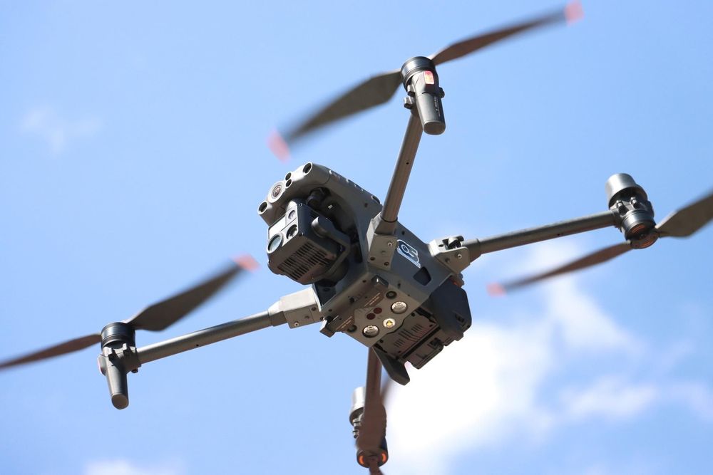 Refuerza Guadalajara con drones la vigilancia en corredores gastronómicos y zonas con festividades religiosas