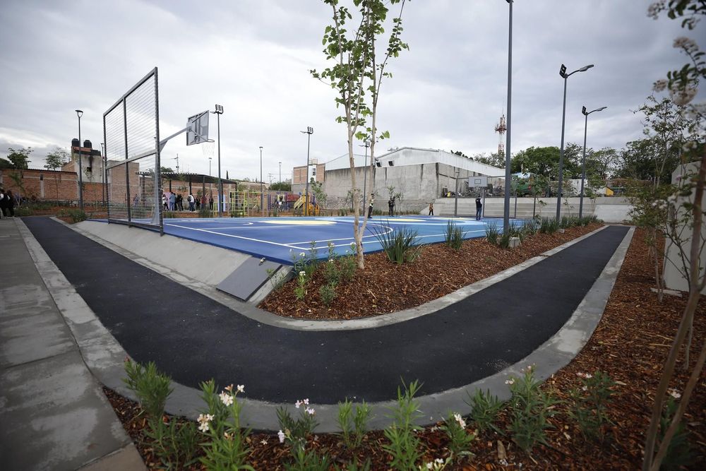 Transforma Guadalajara depósito de vehículos en un parque público