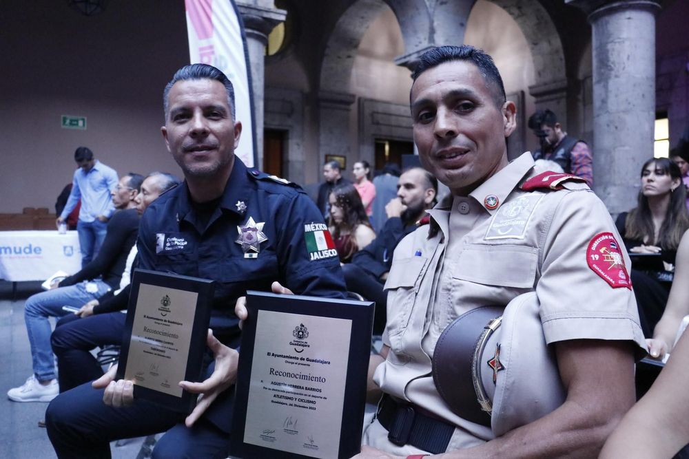 Encabeza Francisco Ramírez el Reconocimiento al Mérito Deportivo