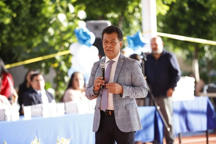 Preside Francisco Ramírez graduación de la Generación 2021-2024 de la Escuela Secundaria Técnica #145