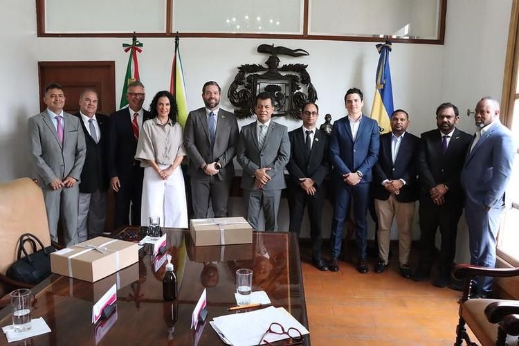 Visita Embajador de Guyana Presidencia de Guadalajara