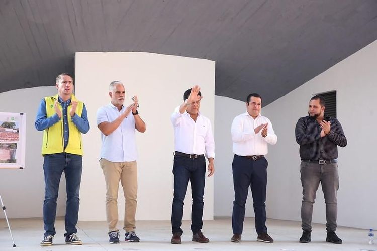 Entrega Guadalajara rehabilitación integral de Parque Jalisco y Andador Monte Aconcagua