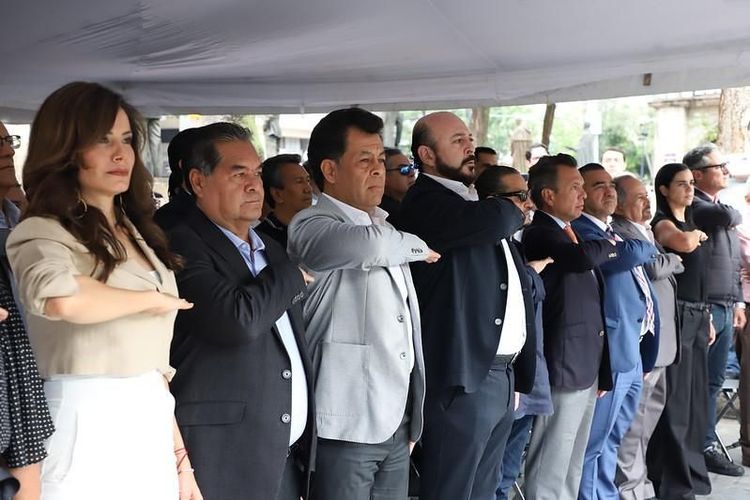 Participa Francisco Ramírez en la conmemoración del 126 Aniversario del Natalicio de Heliodoro Hernández Loza
