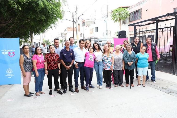 Inauguran rehabilitación de calle Andador 2 al norte de la ciudad